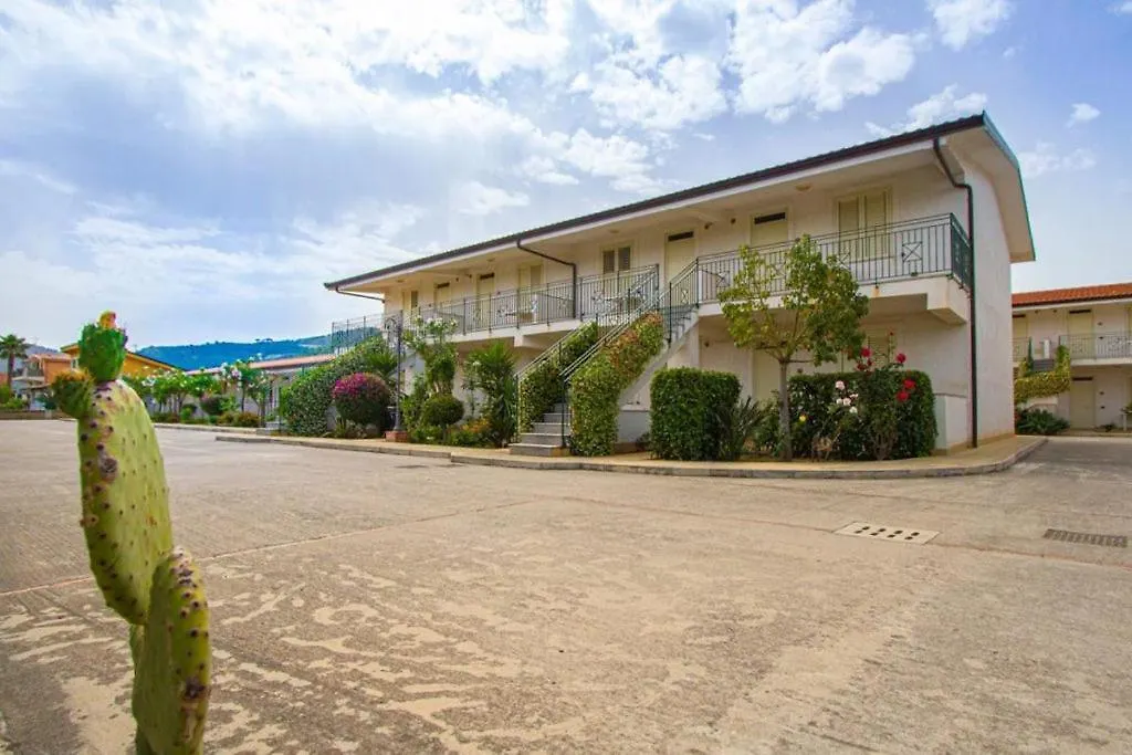 Medimare Residence Club Patti 3*,